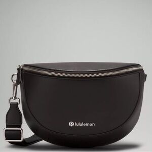 lululemon athletica Black Crossbody Bag | Purse